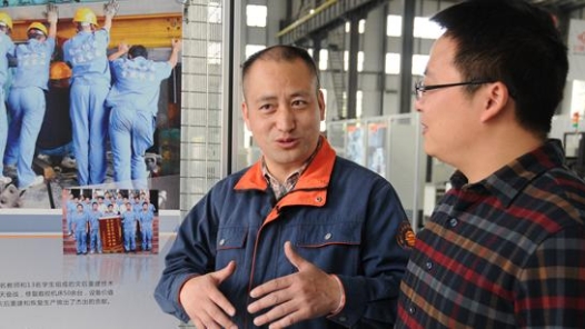 中国梦·大国工匠篇｜“肌肉”维修师胡明华：像探案一样维修