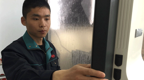 中国梦·大国工匠篇｜陈行行:凭实力证明“我行”