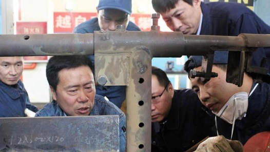 中国梦·大国工匠篇｜“东锅”孔建伟：“匠心”焊出“中国制造”的脊梁
