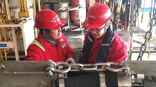 这十年·奋斗在路上 | 深耕造船技术 他一直同自己赛跑