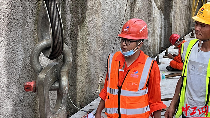 5、一身正气的“徐队”