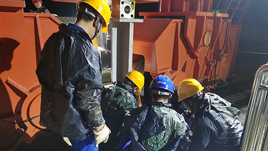 四川先锋 | 水电七局夹江水工机械有限公司：顶风冒雨抢修泸定大岗山水电站门机