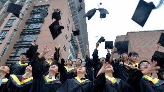 喜迎二十大｜用青春的能动力和创造力激荡起民族复兴的澎湃春潮——青年学生奋力谱写新时代青春之歌