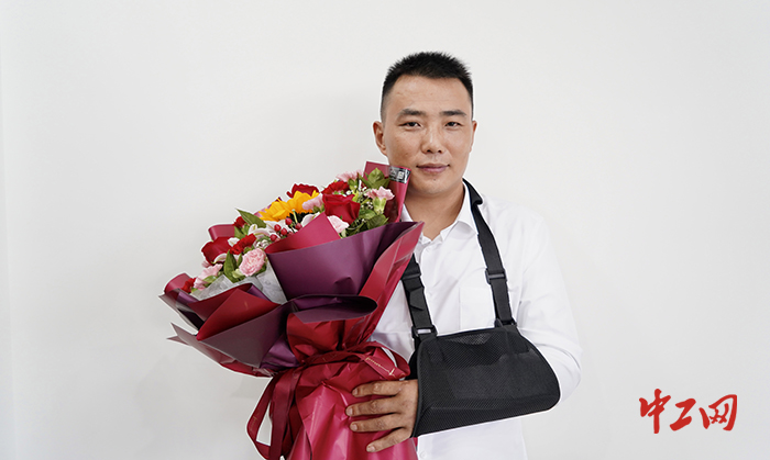 杨光银出院照片