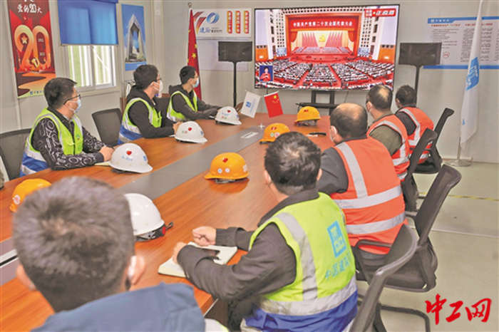 172211_4096x10000 172211_4096x10000