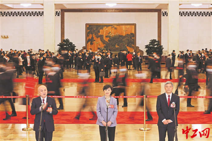 180644_4096x10000 180644_4096x10000