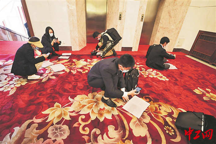 180650_4096x10000 180650_4096x10000