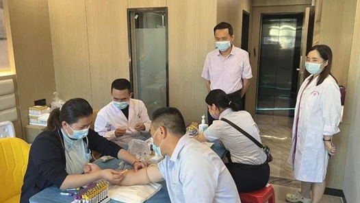 海南省乐东县总工会组织开展职工健康体检活动