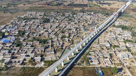 这十年·奋斗在路上｜京雄铁路上的“铁娘子”