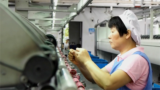 匠人匠心·第一批中国纺织工匠丨王鸽：用汗水抒写纺织人生
