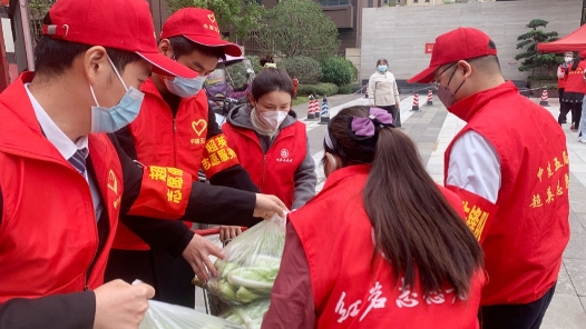 重庆：志愿服务助力社区保供