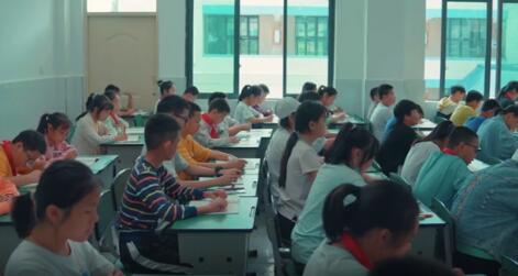 广州：全市中小学（高三除外）暂不恢复线下教学 幼儿园暂缓返园