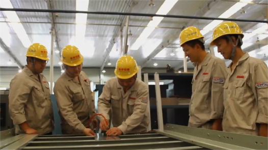 听职工心声 倡民主管理