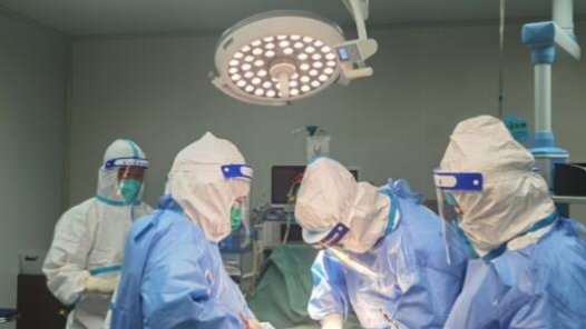 湖北省麻醉质控中心向西藏捐赠40万元医疗设备