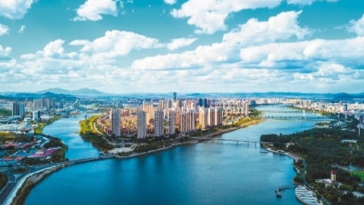 关键是把双休日先落实到位