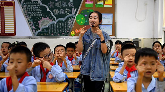 高考英语改“选考” 不如英语技能改“必考”