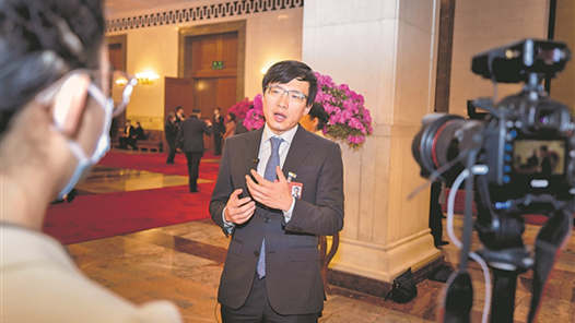 两会影像丨建言献策