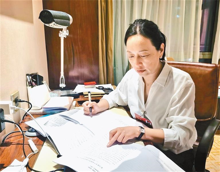 70b8a86c-97a7-40c8-a107-f675fe13bab0.jpg (1) 70b8a86c-97a7-40c8-a107-f675fe13bab0.jpg (1)