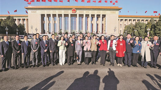 两会影像｜匠心筑梦 技能报国