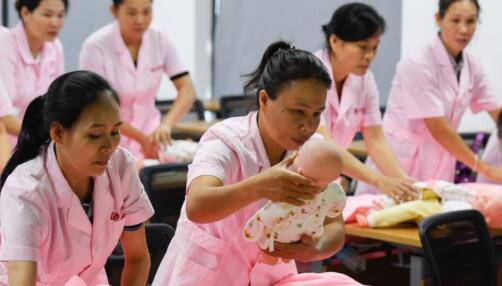 高学历干家政越发普遍？应当理性看待