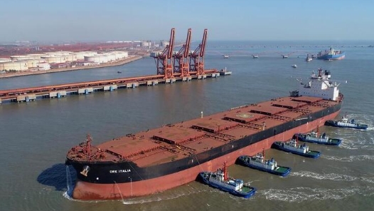 不断为强国建设、民族复兴伟业添砖加瓦、增光添彩