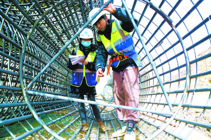 16788725414091331_1000x667