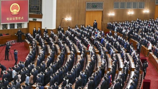 始终坚持人民至上