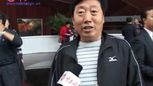 工会十五大部分与会代表参观国家大剧院