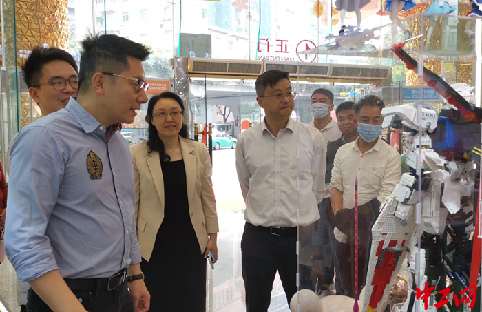 黄果树旅游区工委委员、政治部主任、区总工会主席夏天带队赴广东省广州市越秀区开展东西部协作工作。黄果树旅游区总工会供图