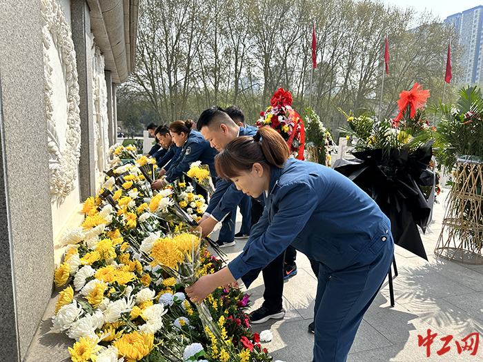 c3361a331b5d64b4aeb4cbf89ee1bb4