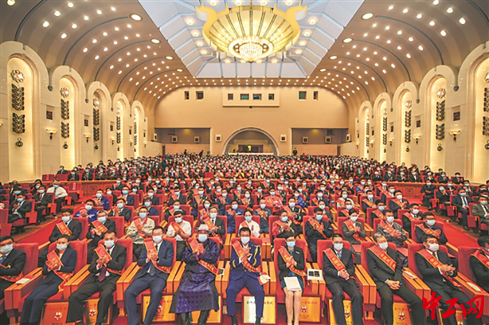 2041255_tpzz_1682660748954_b 2041255_tpzz_1682660748954_b