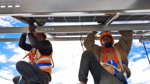 2023·劳动创造幸福｜我为钢铁穿新衣