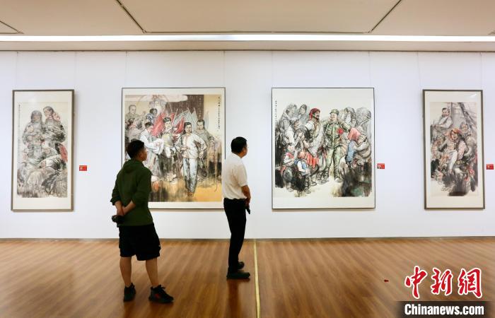 âç¬å¢¨èèâå¼ ç¦æä¸­å½ç»ä½åå±ç°åºããåä¿è æ