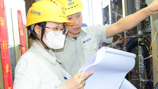 2023·劳动创造幸福丨青春闪耀在检修现场