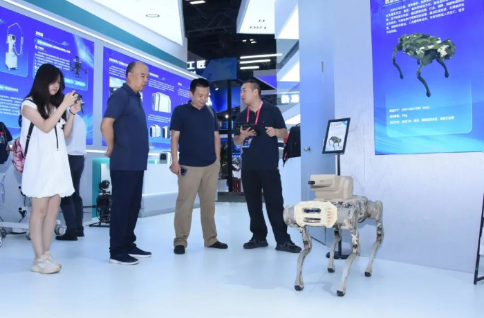 28四足无人平台 28四足无人平台