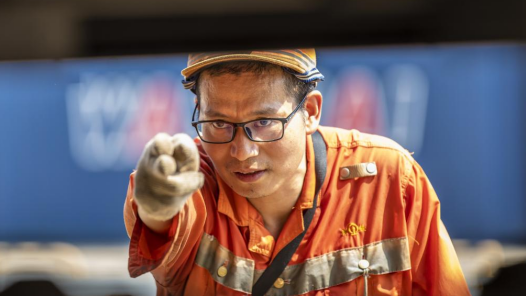 2023·劳动创造幸福｜日行三万步 “蒸”战国际陆港