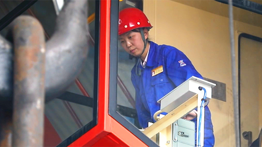 2023·劳动创造幸福｜10米平台上的别样芳华