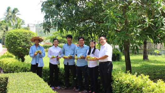 2023·劳动创造幸福｜中企里的柬埔寨“芒果女孩”