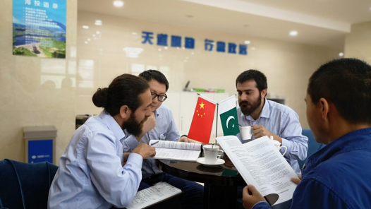 2023·劳动创造幸福｜山水总相逢