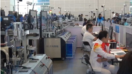 懂IT、会运营、动手能力强……这个新职业人才需求迫切！｜技能大赛裁判说