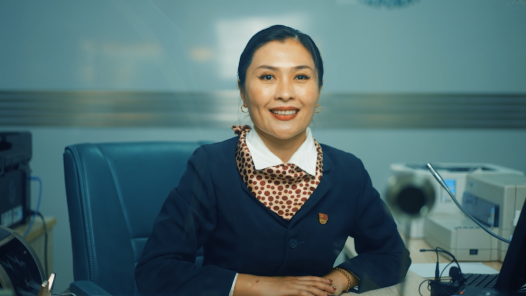 2023·劳动创造幸福丨微笑服务 甜到心田