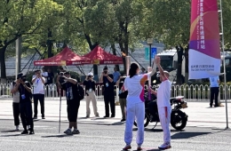 声音丨化作春泥更护花