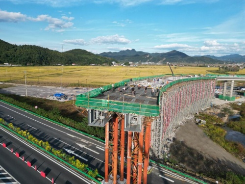 本桓高速公路图片