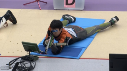 杜林澍夺得杭州亚运会男子50米步枪3种姿势金牌