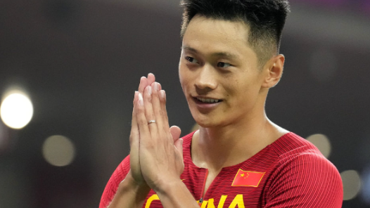 包揽男女百米金牌 “中国速度”书写亚运新传奇