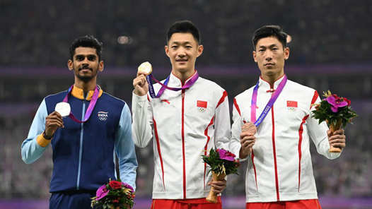 杭州亚运会｜田径——男子跳远决赛赛况