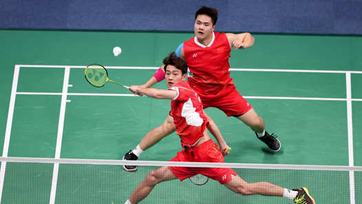 特写：惊天逆转后，现场奏响了《我爱你中国》