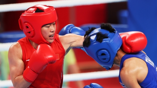 杭州亚运会｜中国队女拳手吴愉夺拳击首金