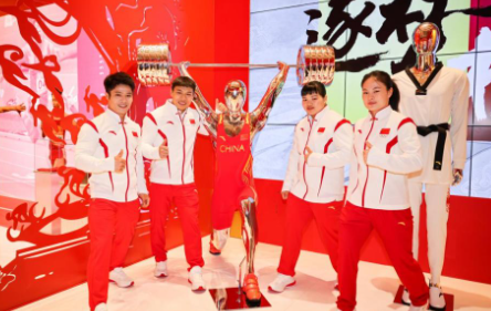 亚运5金3银1铜收官 中国举重直面挑战迎难而上