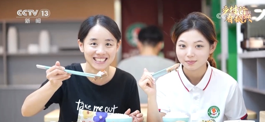 鹅致富经_致富经鹅_鹅致富养殖
